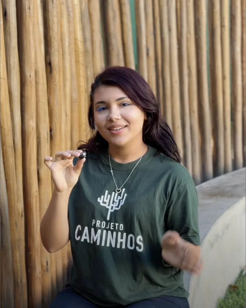 Victoria Helen, Bolsista do Projeto Caminhos